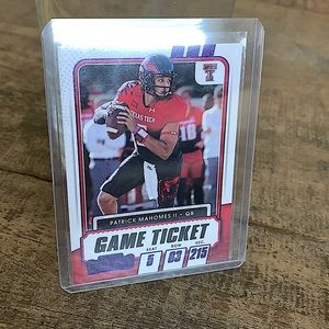 2021 panini contenders Patrick mahomes II game ticket purple in collage uniform
